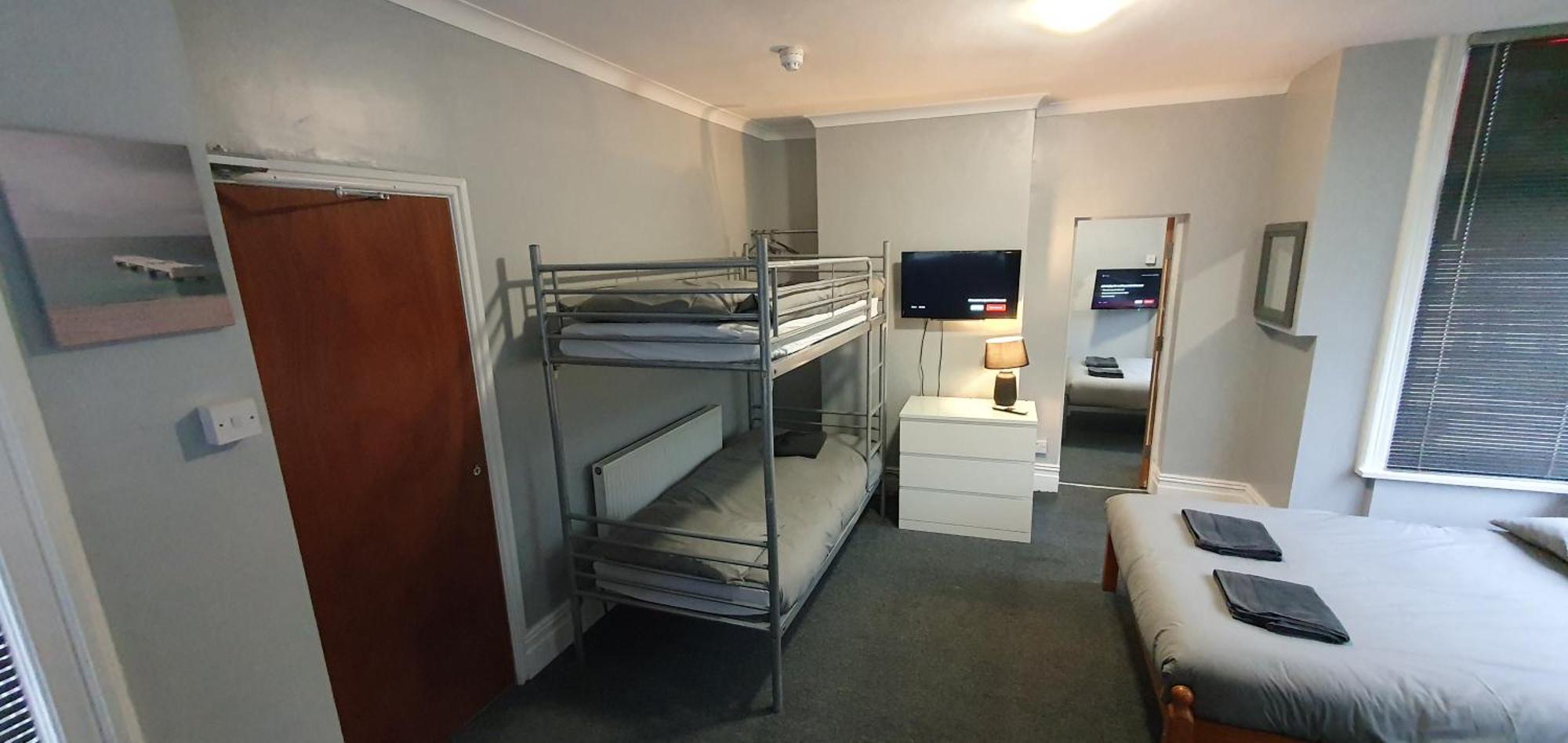 Blackpool North Close To Station With Free Parking المظهر الخارجي الصورة